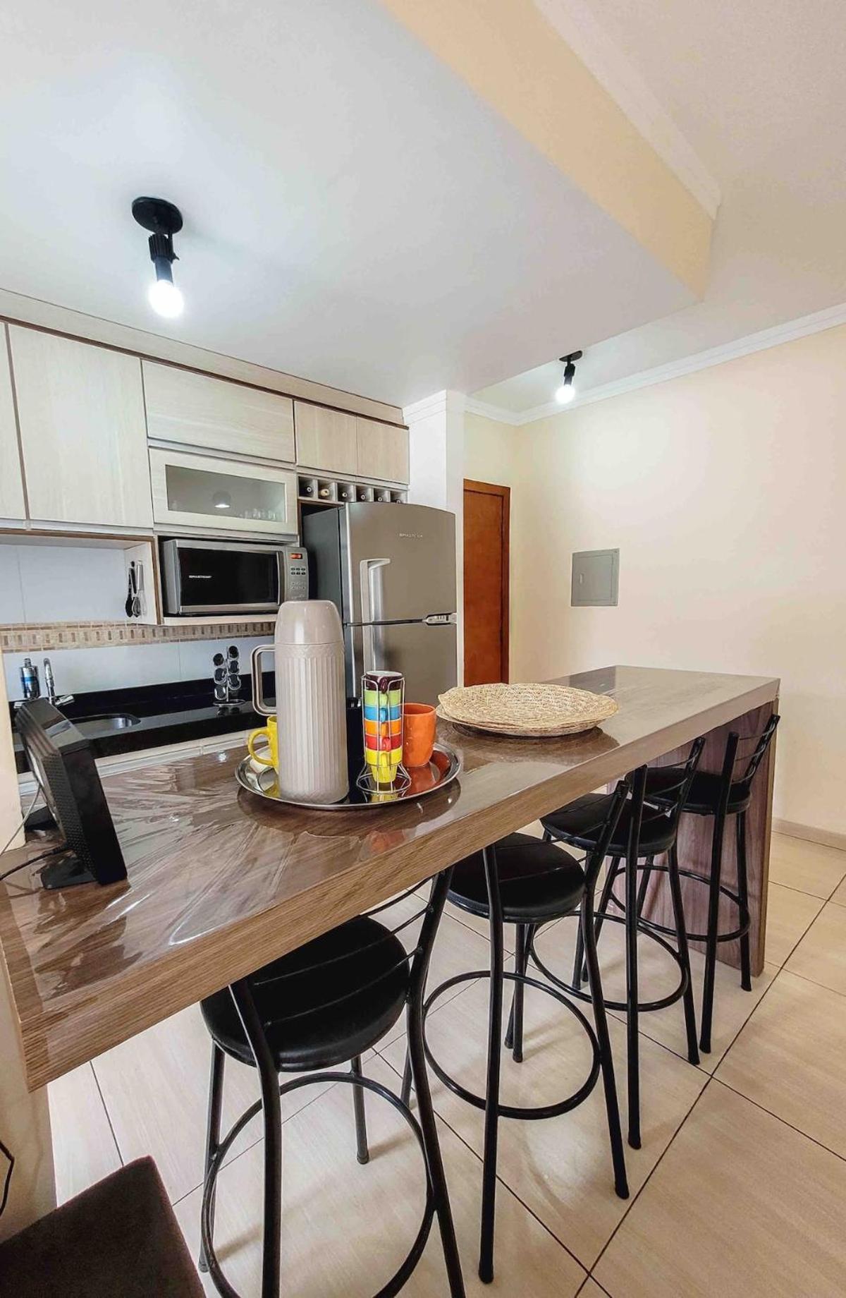 Grande Apt No Centro C/ Cozinha Completa Varanda Poços de Caldas Exterior foto