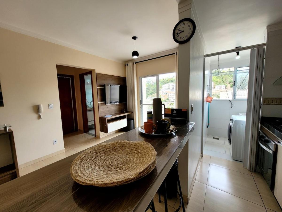 Grande Apt No Centro C/ Cozinha Completa Varanda Poços de Caldas Exterior foto